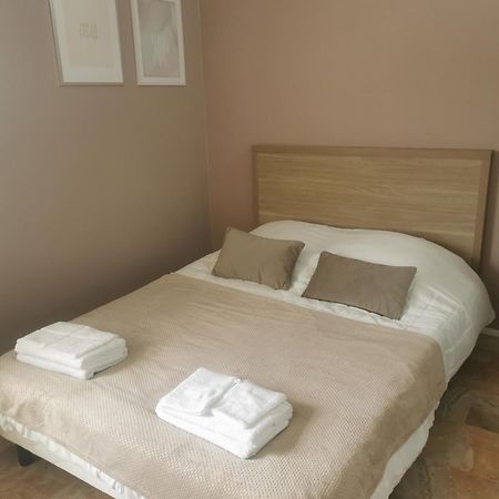 Appartement 3 , Disneyland - Parking Gratuit - Maison Des Platanes Meaux Exterior foto